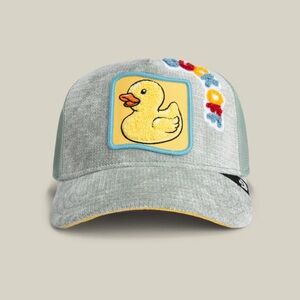 Goorin bros. DUCKING AUTOCORRECT fun trucker hat. NWT.